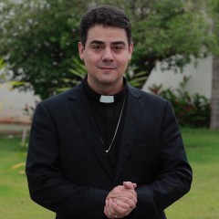 Padre Robson de Oliveira